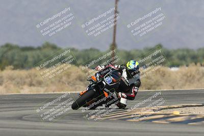 media/Oct-13-2025-Moto Forza (Mon) [[a66d839500]]/2-A Group/Session 3 (Turn 16)/